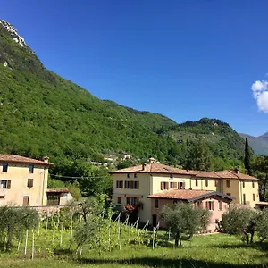  Alloggio per agriturismo Cervano